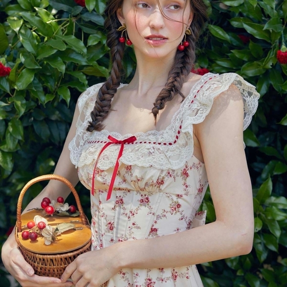 Lacemade Floral Lace Trim Maxi Dress - Picture 6 of 8